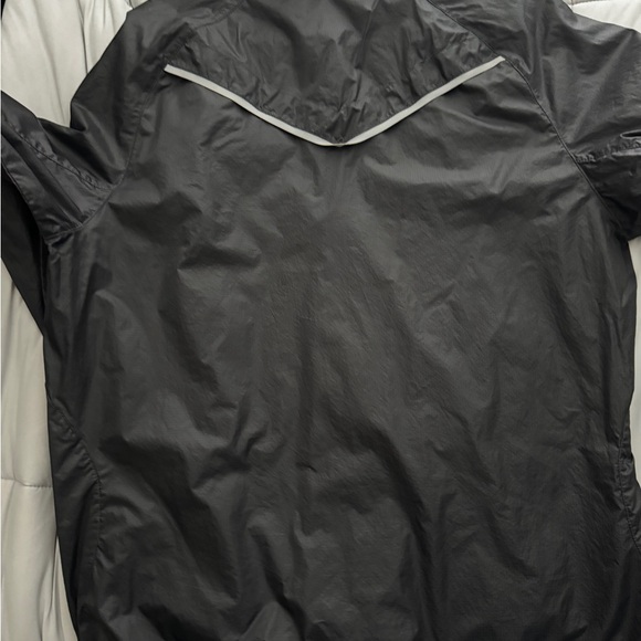 Nike XL - Extra Lightweight Running Jacket - Bowerman Series - Picture 5 of 5